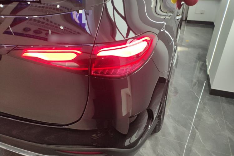 Used Mercedes-Benz GLC 2025 GLC 300 L 4MATIC Dynamic Model 5 Seats
