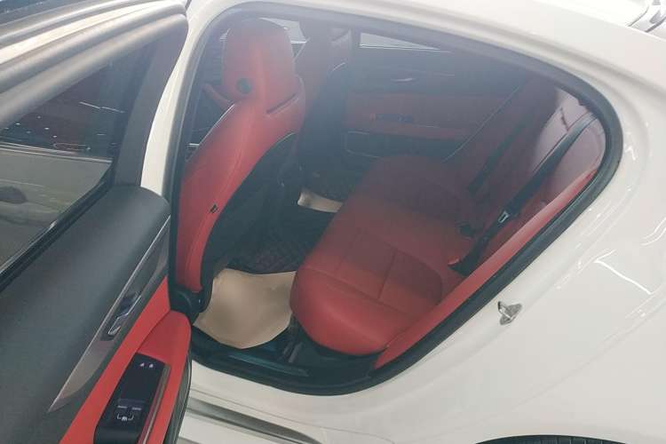 Used Jaguar XEL 2022 2.0T 250 PS R-DYNAMIC S Advanced Sport Edition
