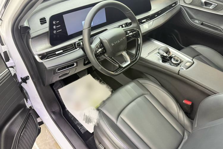 Used Chery Tiggo 8 PRO 2024 Champion Edition 290T Two-Wheel Drive Shining Version 7 Seats
