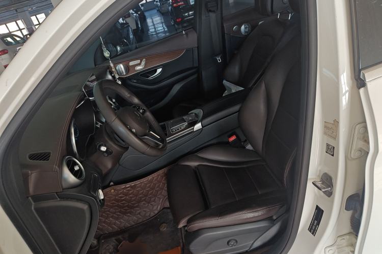 Used Mercedes-Benz GLC 2021 GLC 300 L 4MATIC Dynamic Model
