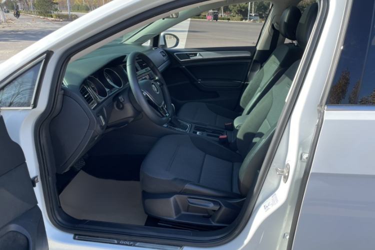 Used Volkswagen Golf 2018 1.6L Automatic Comfort Model