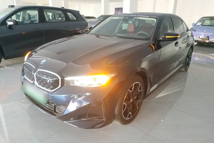 Used BMW i3 2024 eDrive 40 L Midnight Edition
