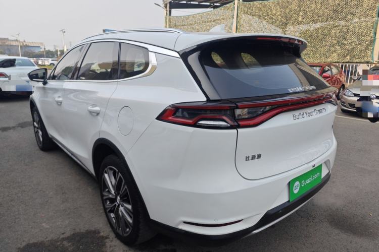 Used BYD Tang 2018 2.0T Automatic SmartConnect Prestige 7-Seater China V Standard