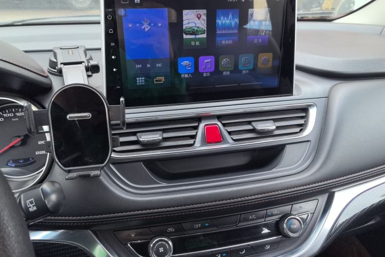 Used  Refine S3 2018 Custom Edition 1.5L Manual Luxury Model
