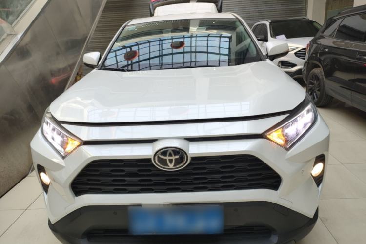 Used Toyota RAV4 2022 2.0L CVT Two-Wheel Drive Urban Edition
