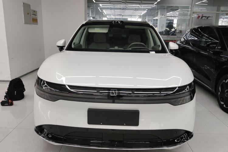 Used Zeekr 7X 2025 100 kWh Long-Range Rear-Wheel Drive with Intelligent Driving Features
