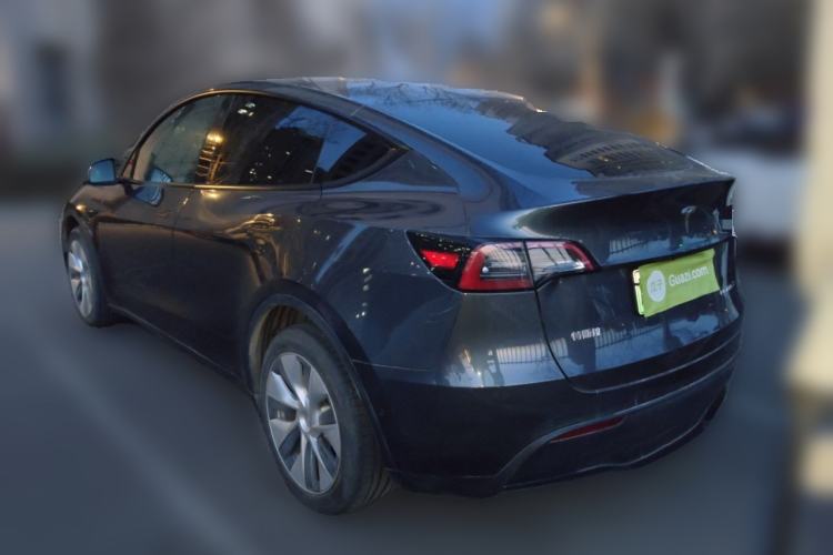 Used Tesla Model Y 2022 Long-Range All-Wheel-Drive Version