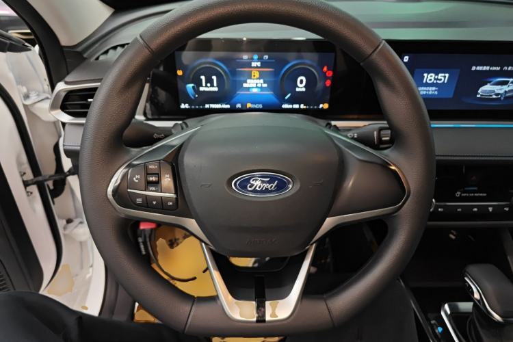 Used Ford Escort 2021 1.5L Automatic Platinum Edition