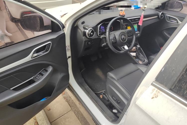 Used MG ZS 2018 1.5L Automatic Luxury Edition China V Standard