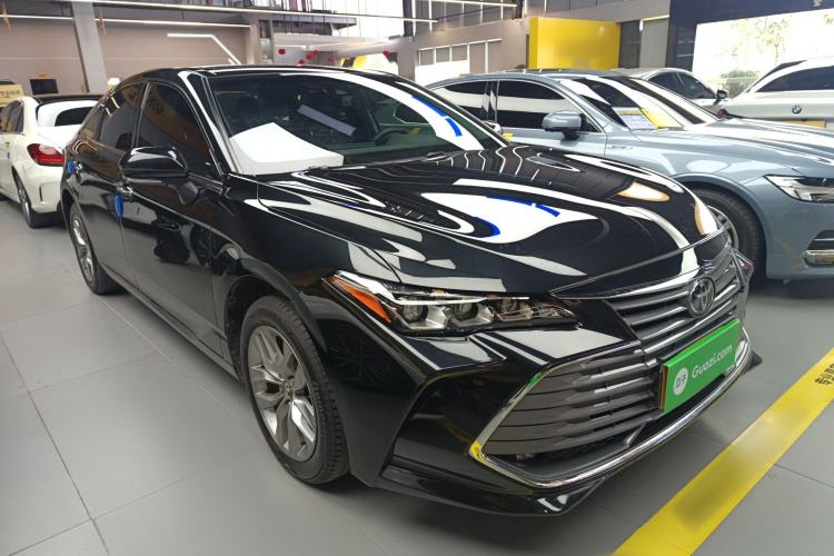 Used Toyota Avalon 2019 2.0L Luxury Edition China VI Standard
