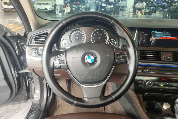 Used BMW 5 Series 2014 525Li Luxury Design Package