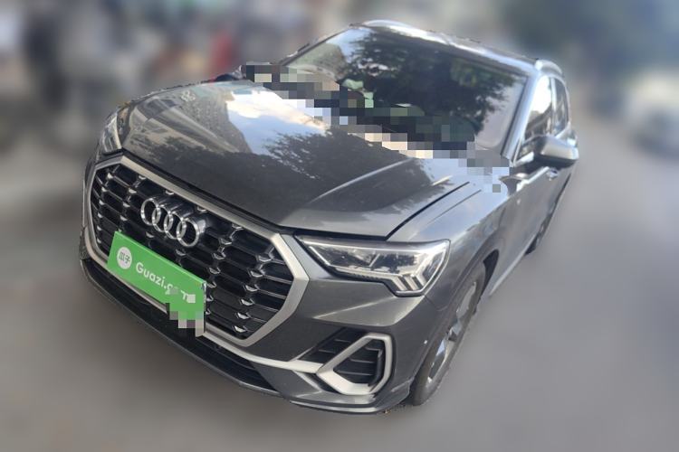 Used Audi Q3 2023 35 TFSI Fashion Dynamic Model (1.4T)
