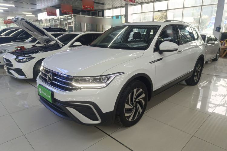 Used Volkswagen Tiguan L 2024 300TSI Automatic Two-Wheel Drive Smart Edition
