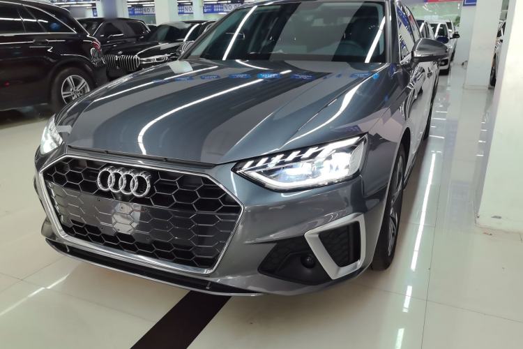 Used Audi A4L 2022 40 TFSI Luxury Dynamic Model