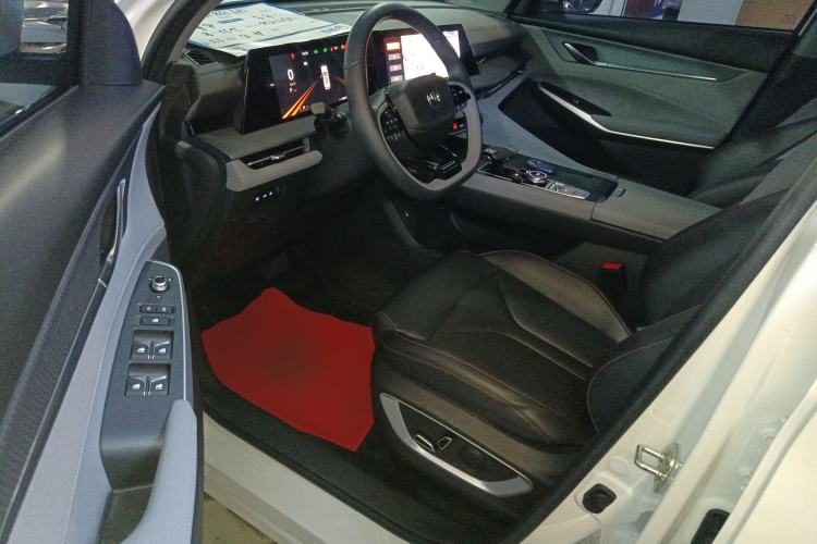 Used Changan CS75 PLUS 2022 2nd Generation 1.5T Automatic Pilot Version
