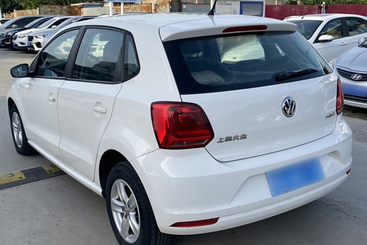 Used Volkswagen Polo 2014 1.4L Manual Fashion Edition
