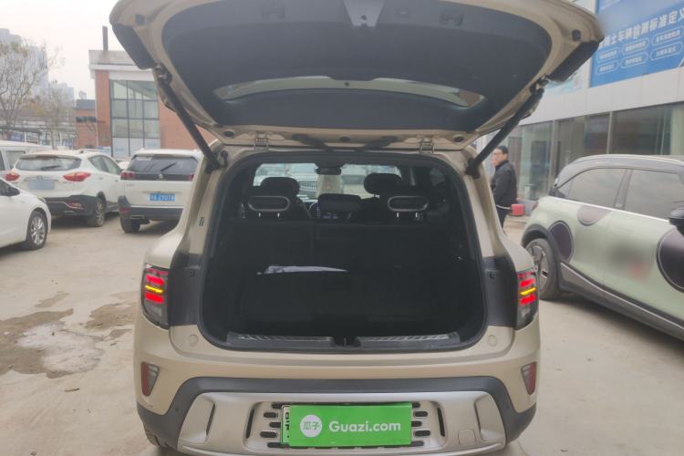 Used  #5 2024 Ultra-Long Range Extraordinary Journey Luxury Edition
