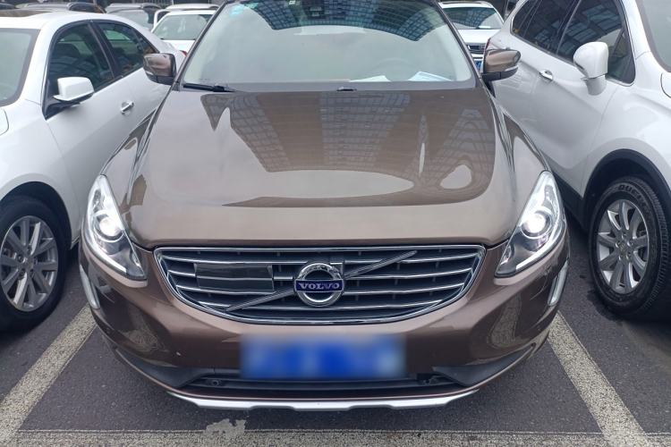 Used Volvo XC60 2017 T5 AWD Smart Upgrade Edition
