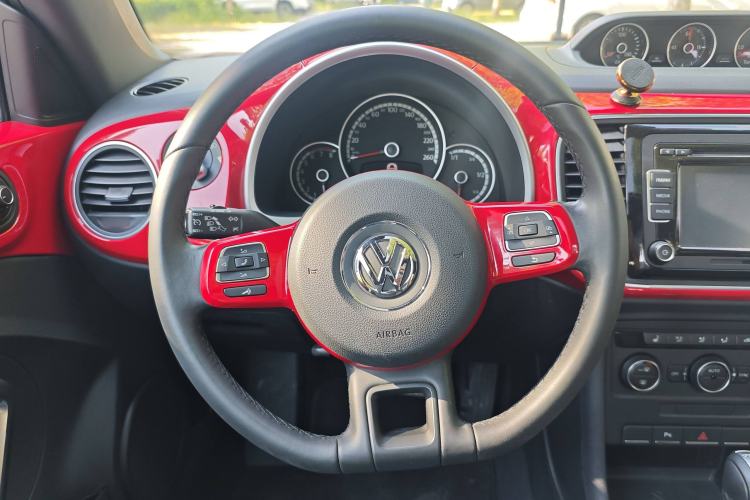 Used Volkswagen Beetle 2014 1.4TSI R-Line
