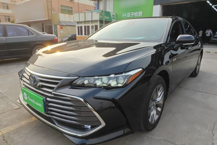Used Toyota Avalon 2019 Dual-Engine 2.5L Luxury Edition China VI Standard