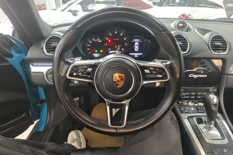 Used Porsche 718 2016 Cayman 2.0T
