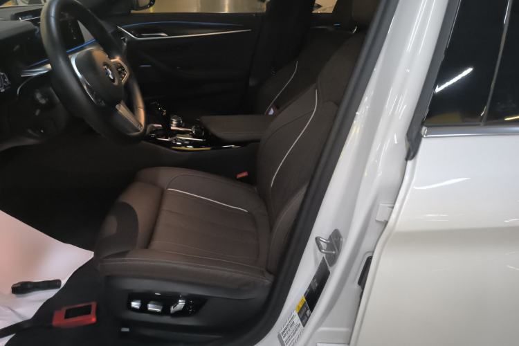 Used BMW 5 Series New Energy 2021 535Le Pioneer Edition M Sport Package
