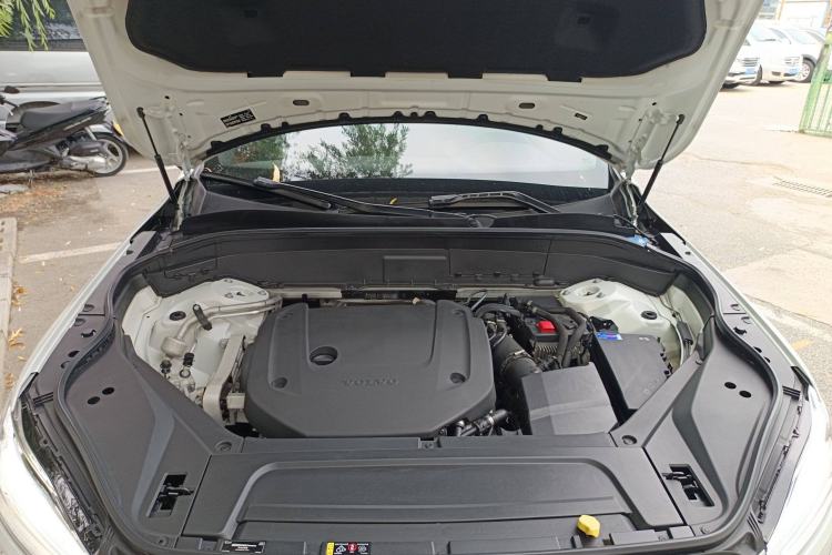 Used Volvo XC90 2021 B6 Zhiyi Luxury Edition 7-Seater
