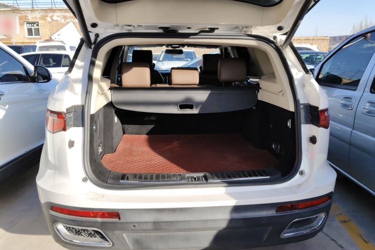 Used Zotye T700 2017 1.8T Dual-Clutch Prestige Model
