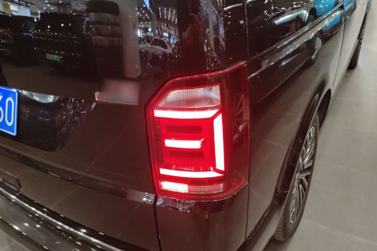 Used Volkswagen Multivan 2018 2.0 TSI 4x4 Prestige Edition 7-Seater
