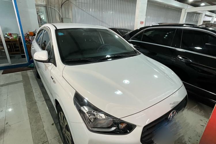 Used Hyundai Verna 2017 1.4L Manual Refreshed Version China V Standard