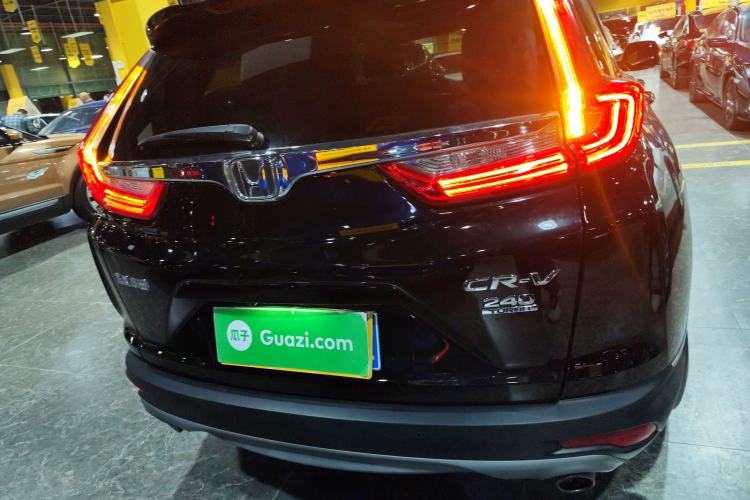 Used Honda CR-V 2017 240TURBO CVT Front-Wheel Drive Fashion Edition
