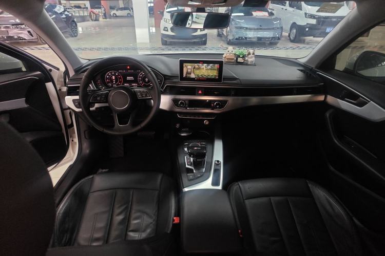 Used Audi A4L 2018 30th Anniversary Edition 40 TFSI Fashion Model