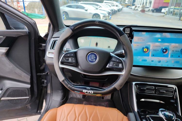 Used BYD Tang New Energy 2023 DM-i Champion Edition 112KM Prestige Model