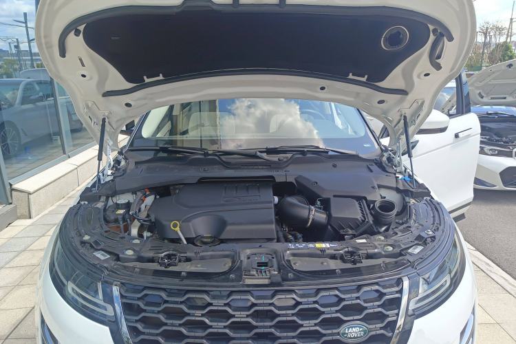 Used Land Rover Range Rover Evoque 2023 Aurora L 249 PS Luxury Edition