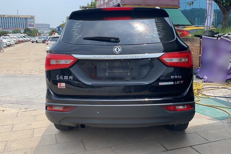 Used Dongfeng Fengon 580 2017 1.5T Manual Luxury Model
