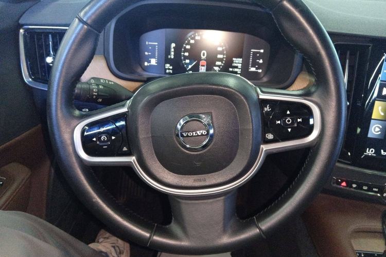 Used Volvo S90 2019 T5 Zhiyi Edition
