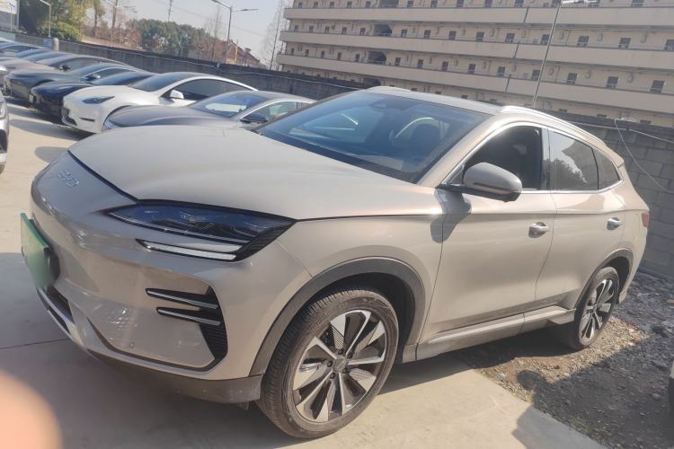 Used BYD Song PLUS New Energy 2024 Honor Edition EV 520km Premium Model
