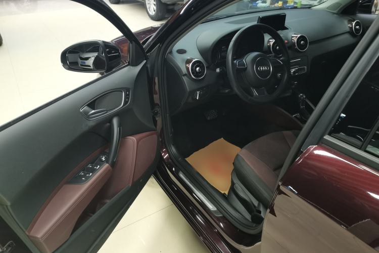 Used Audi A1 2016 30 TFSI Sportback Design Fashion Edition
