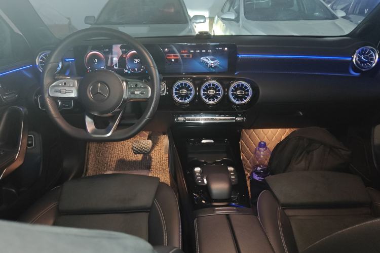 Used Mercedes-Benz A-Class 2021 A 200 L Sport Sedan Fashion Model