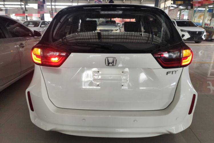 Used Honda Fit 2021 1.5L CVT Trend Edition
