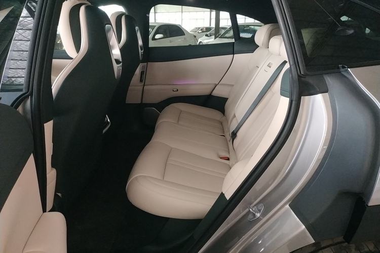 Used  YU7 2025 Ultra-Long Range Rear-Wheel Drive Version