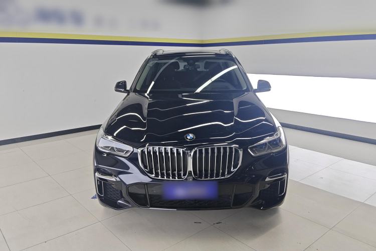 Used BMW X5 2022 Restyled xDrive 30Li Luxury Version M Sport Package
