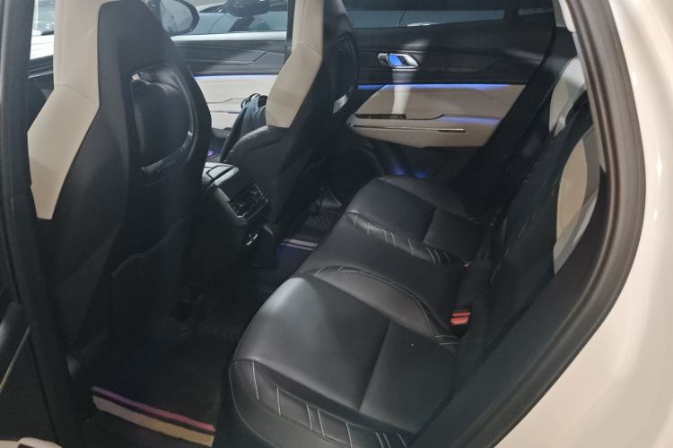 Used Lynk & Co 05 2020 2.0TD Two-Wheel Drive Shine Halo
