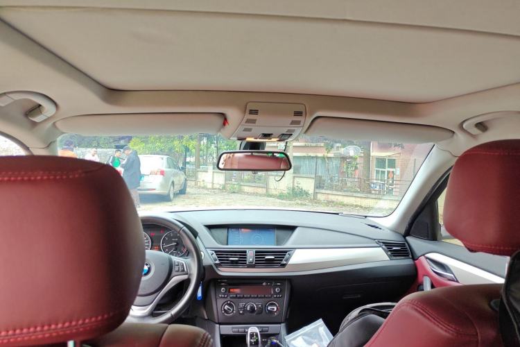 Used BMW X1 2014 sDrive18i Fashion Model
