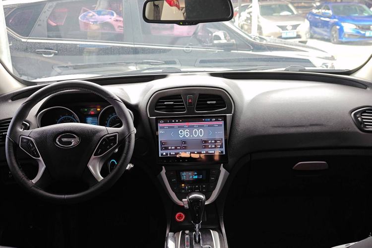 Used GAC Trumpchi GS5 2014 2.0L Automatic Two-Wheel Drive Deluxe Edition
