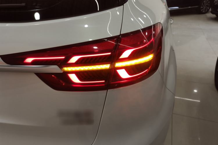 Used Hongqi HS5 2019 2.0T Smart Connect Flagship Edition
