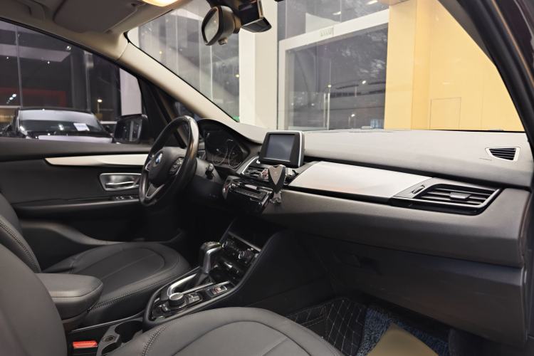 Used BMW 2 Series Gran Tourer 2015 218i Leading Model
