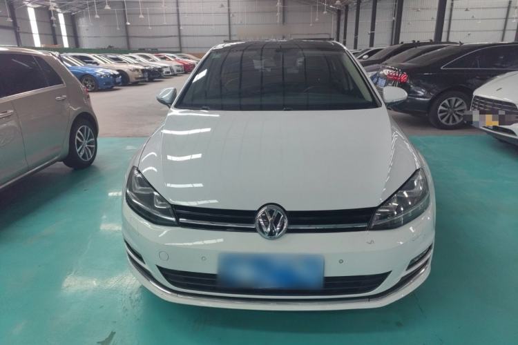 Used Volkswagen Golf 2015 1.4TSI Automatic Flagship Model
