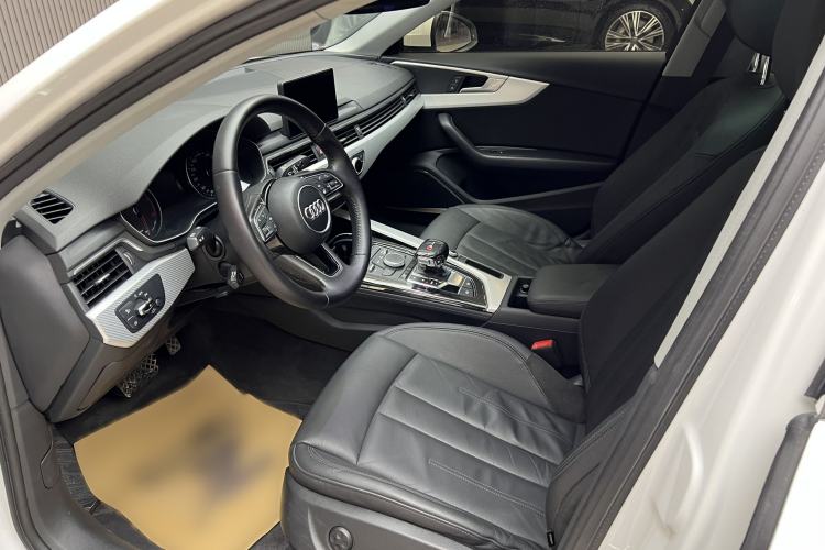 Used Audi A4L 2017 40 TFSI Fashion Model
