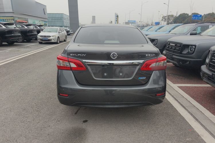 Used Nissan Sylphy 2012 1.6 XL Manual Luxury Edition